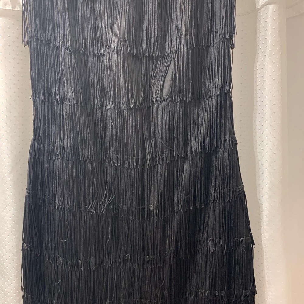 Dress - Picture 8 of 8
